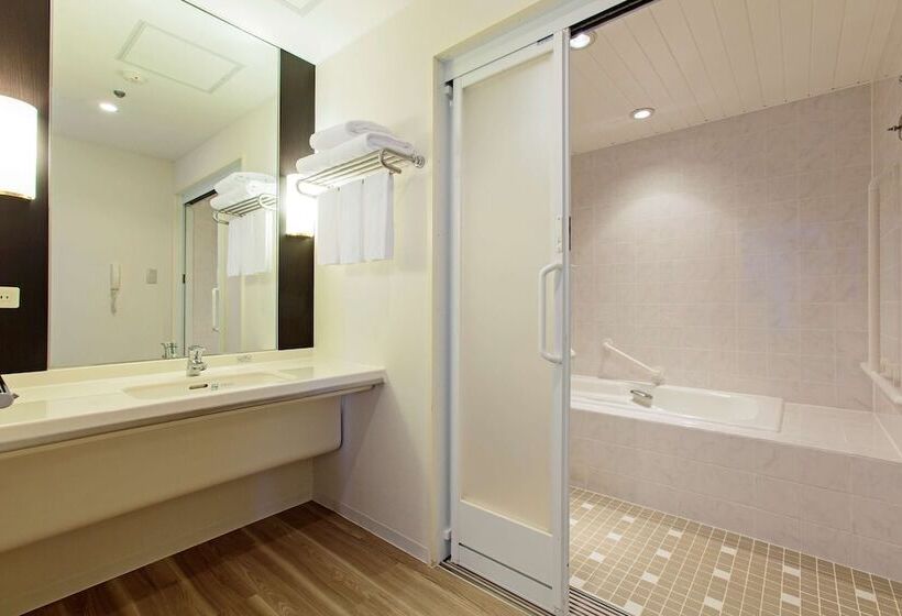 غرفة عائلية, Doubletree By Hilton Hotel Naha Shuri Castle