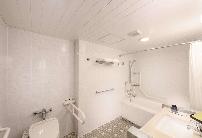 غرفة قياسية لذوى الاحتياجات الخاصة, Doubletree By Hilton Hotel Naha Shuri Castle