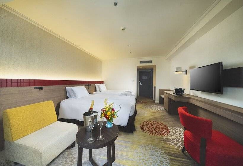 غرفة قياسية لذوى الاحتياجات الخاصة, Doubletree By Hilton Hotel Naha Shuri Castle