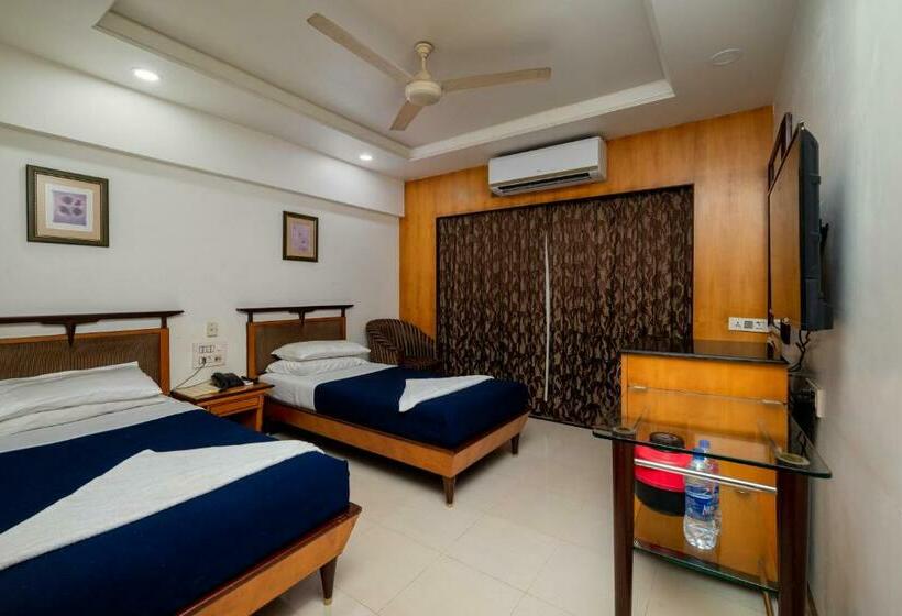 اتاق لوکس, Balwas International