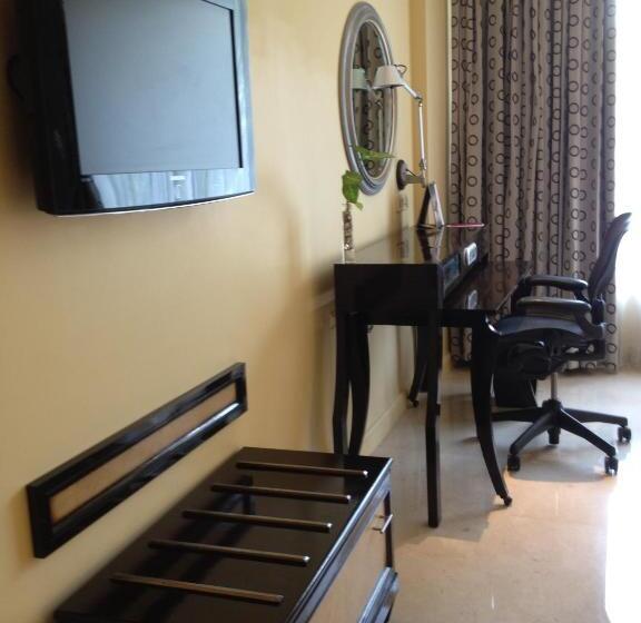 高级大房间, Blue Diamond Pune Ihcl Seleqtions