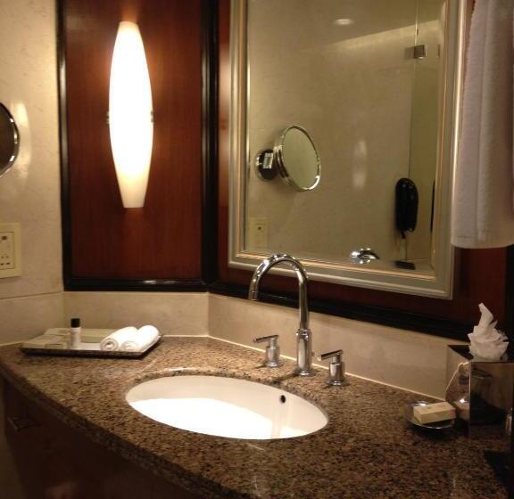 高级大房间, Blue Diamond Pune Ihcl Seleqtions