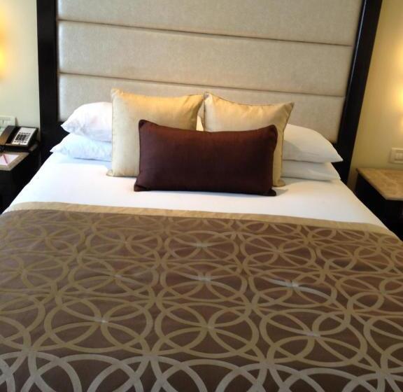 高级大房间, Blue Diamond Pune Ihcl Seleqtions