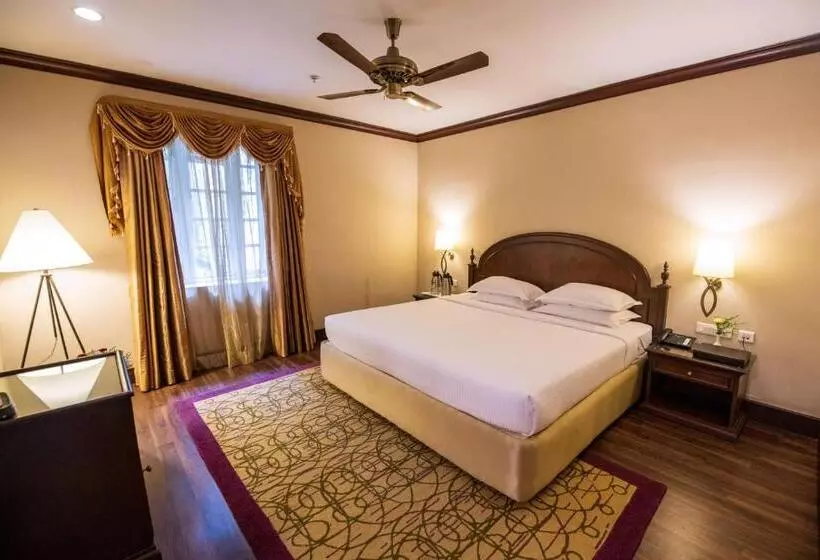 کابین, The Carlton Kodaikanal
