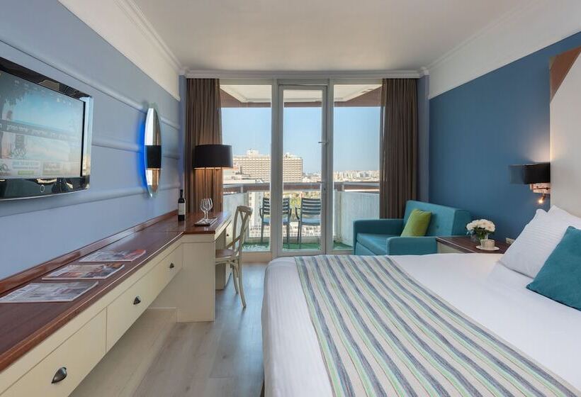 Номер Executive Вид на Море, Herods Tel Aviv By The Beach