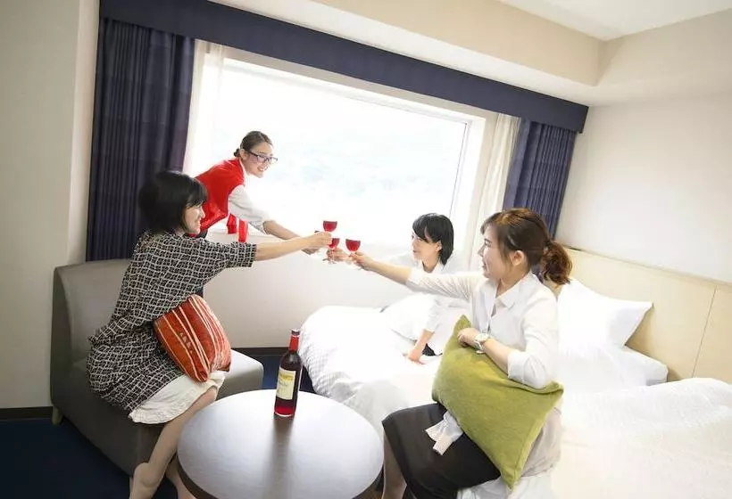 اتاق سوپریور چهار تخته, Kamenoi Hotel Beppu
