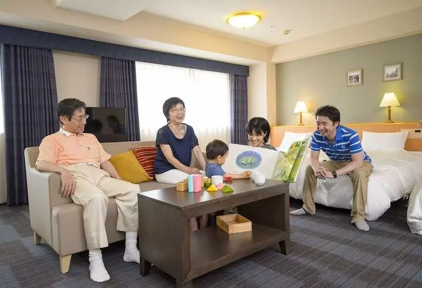 اتاق خانوادگی, Kamenoi Hotel Beppu