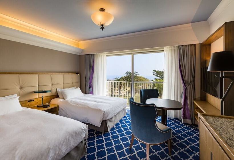 带海景的标准房, Kawana