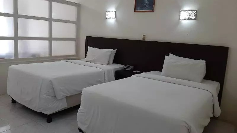 デラックスルーム, Khas Parapat