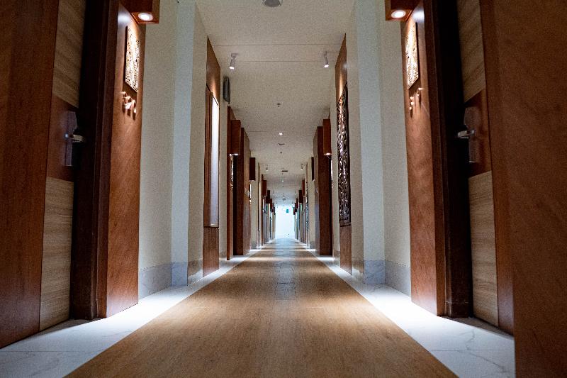 高级大房间, Khas Parapat