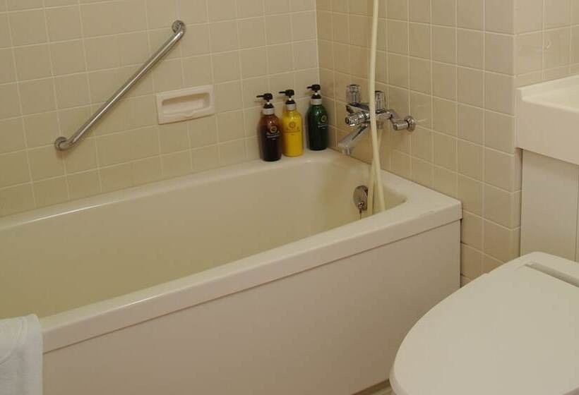 غرفة قياسية, Manza Prince