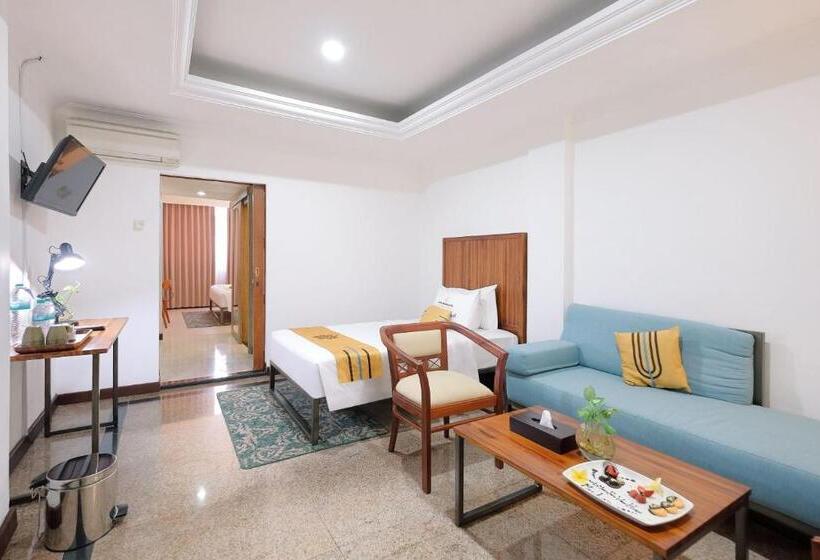 家庭套房, Metro Park View Hotel Kota Lama Semarang