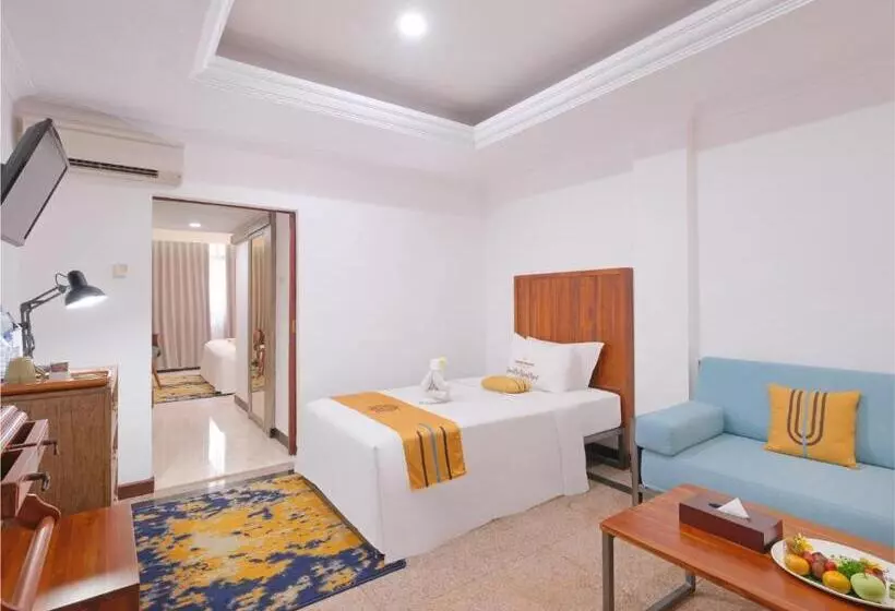 Perhesviitti, Metro Park View Hotel Kota Lama Semarang
