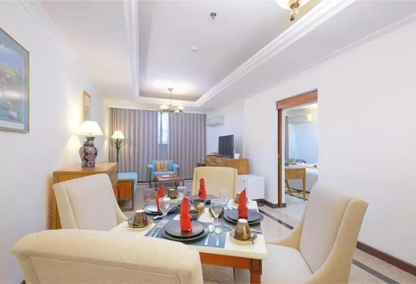 Sviitti, Metro Park View Hotel Kota Lama Semarang
