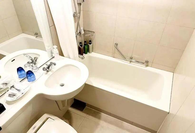 اتاق اجرایی با تخت بزرگ, Metropolitan Tokyo Ikebukuro