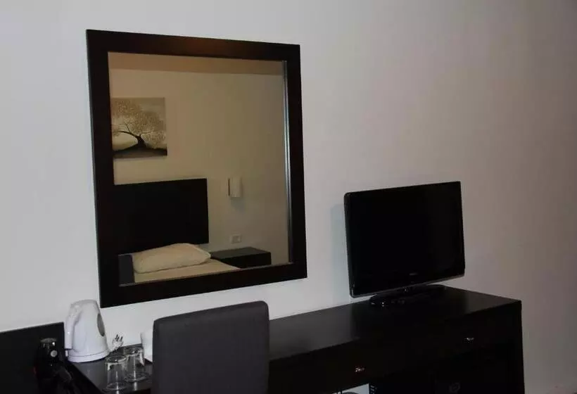 Quarto Estandar, Restal