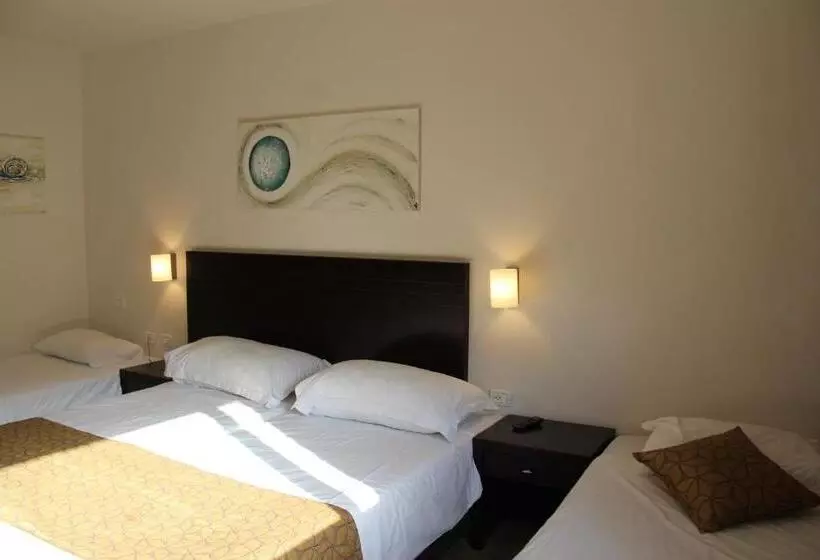 Quarto Familiar, Restal