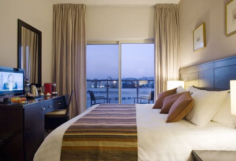 Camera Superiore, St. George