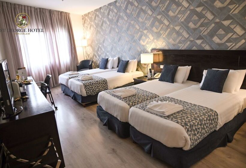 Camera Quadrupla Business, St. George