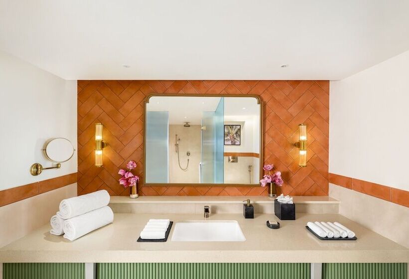 סוויטת פרמיום עם נוף לים, Taj Cidade De Goa Heritage, Goa