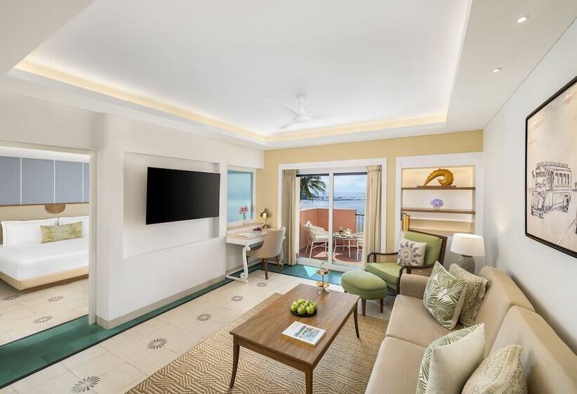 סוויטת פרמיום עם נוף לים, Taj Cidade De Goa Heritage, Goa