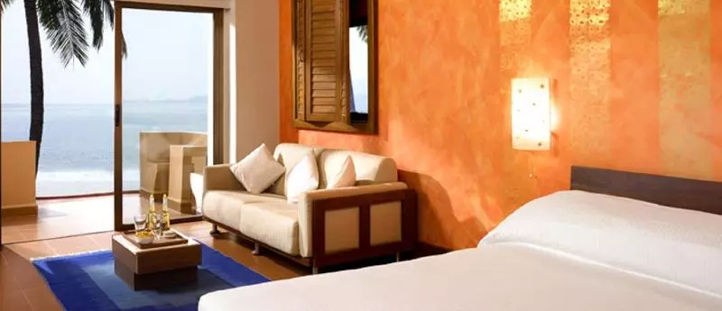 キングサイズベッドのスーペリアルーム, Taj Cidade De Goa Heritage, Goa
