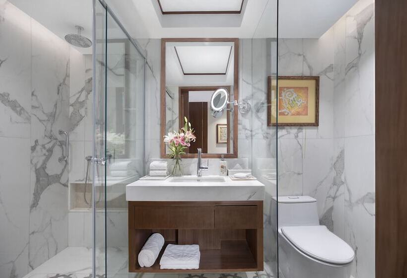 اتاق لوکس با چشمانداز استخر, Tajview Agra Ihcl Seleqtions