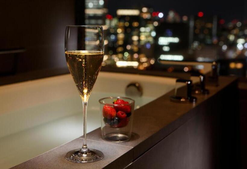 Номер Премиум, The Capitol Hotel Tokyu