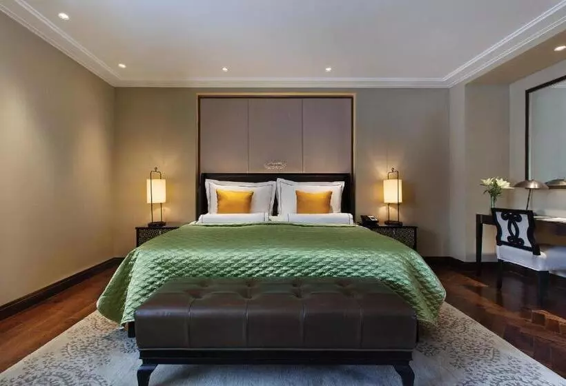 キャビン, The Claridges New Delhi