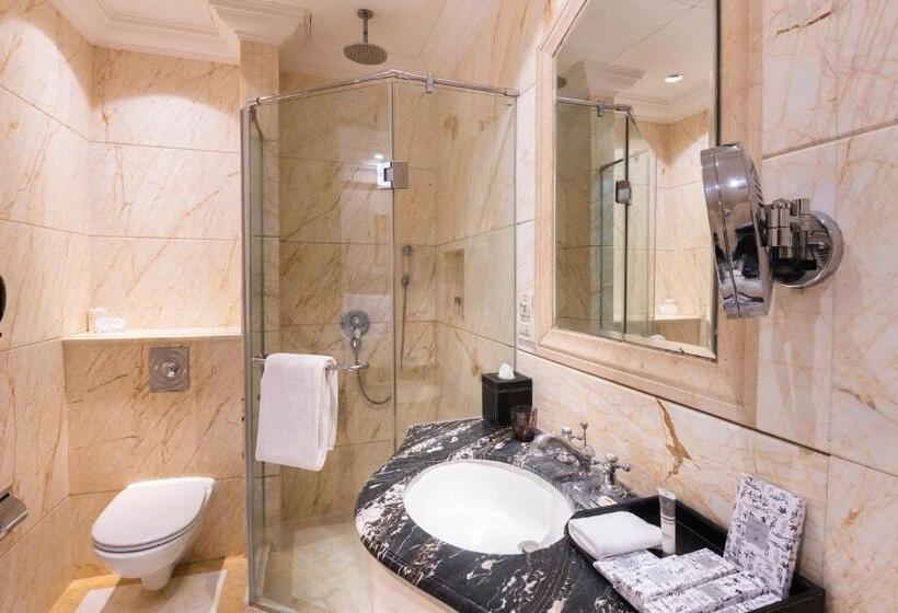 سوییت, The Claridges New Delhi