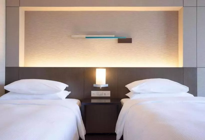 コンフォートトリプルルーム, Sheraton Miyako Hotel Osaka