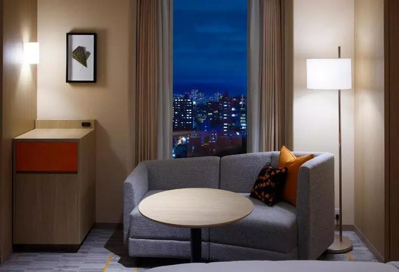 デラックスルーム, Sheraton Miyako Hotel Osaka