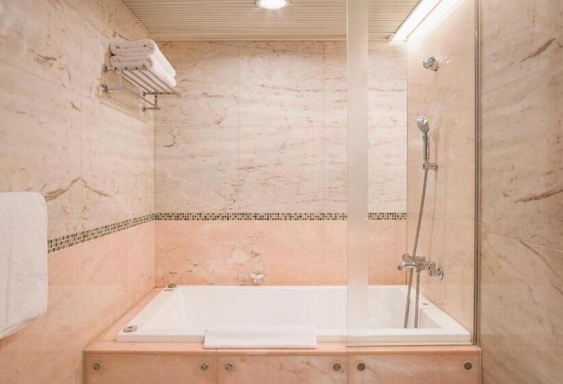 디럭스 스위트, Swissotel Nankai Osaka