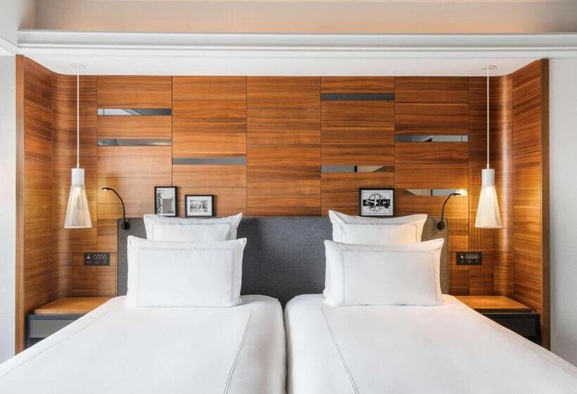 프레스티지 스위트, Swissotel Nankai Osaka