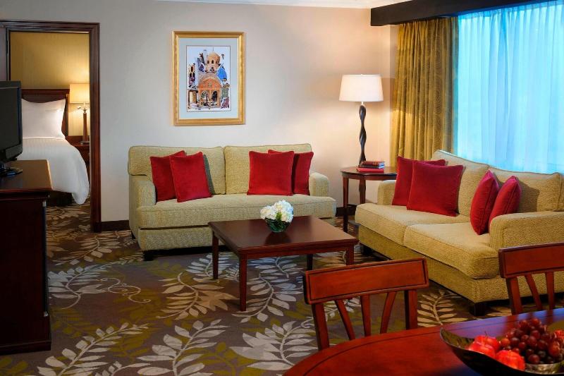 سوئیت اجرایی با تخت کینگ, Amman Marriott
