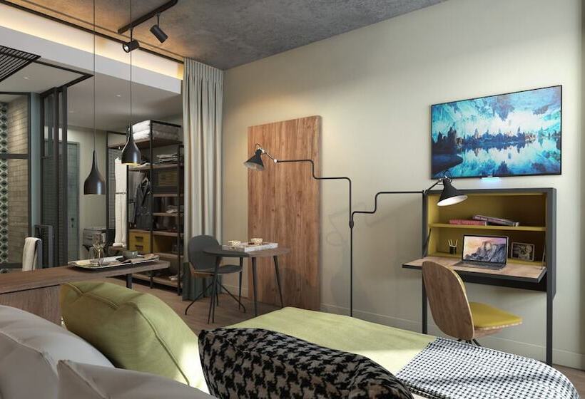 标准间, Kaan Casablanca