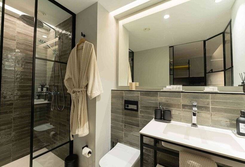 带大床的经典房间, Kaan Casablanca