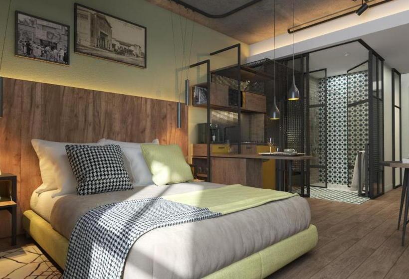 标准工作室, Kaan Casablanca
