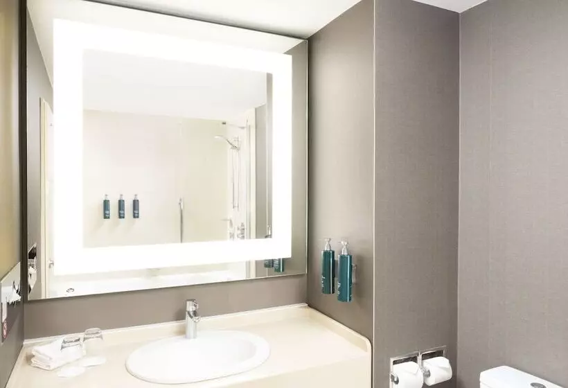 デラックスルーム, Doubletree By Hilton Luxembourg