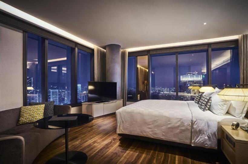 اتاق پرمیوم, Eq Kuala Lumpur