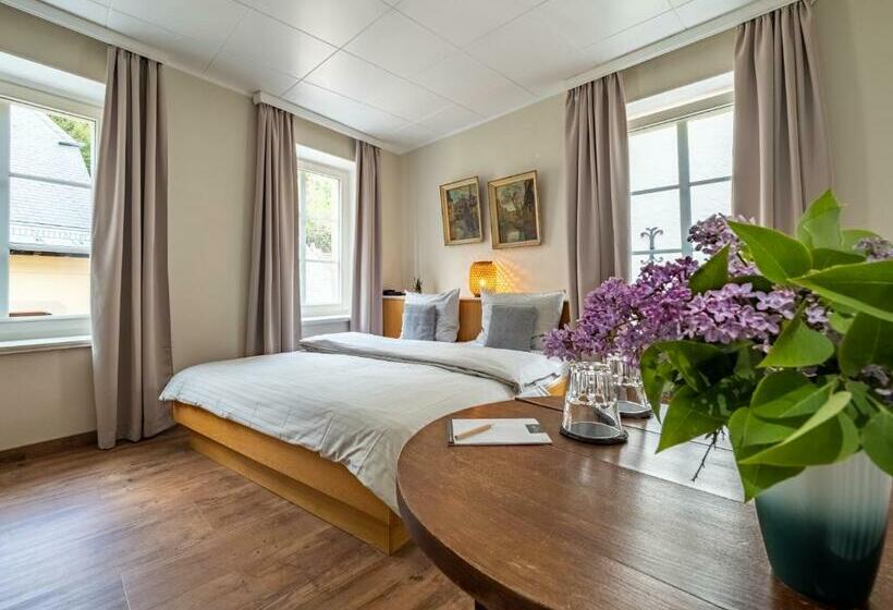 コンフォートルーム, Heintz