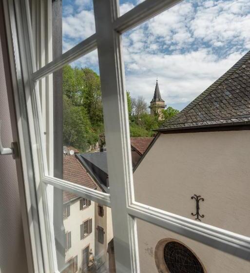 ファミリールーム, Heintz