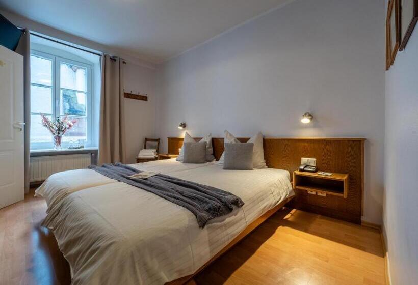 ファミリールーム, Heintz