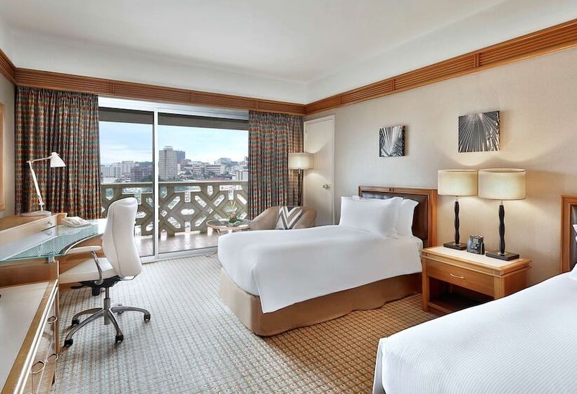 اتاق استاندارد, Hilton Yaounde