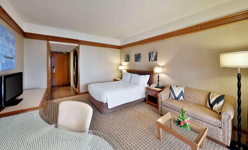 اتاق استاندارد با تخت بزرگ, Hilton Yaounde