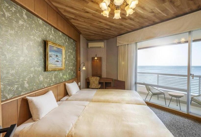 غرفة قياسية رباعية مطلة على البحر, La Vista Kannonzaki Terrace