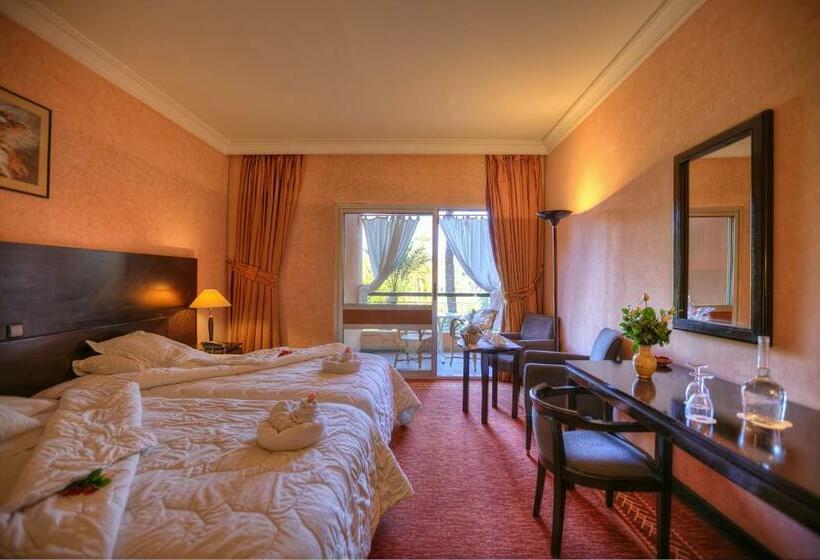 スタンダードトリプルルーム, Hôtel Le Semiramis Marrakech By Bravia Hotels