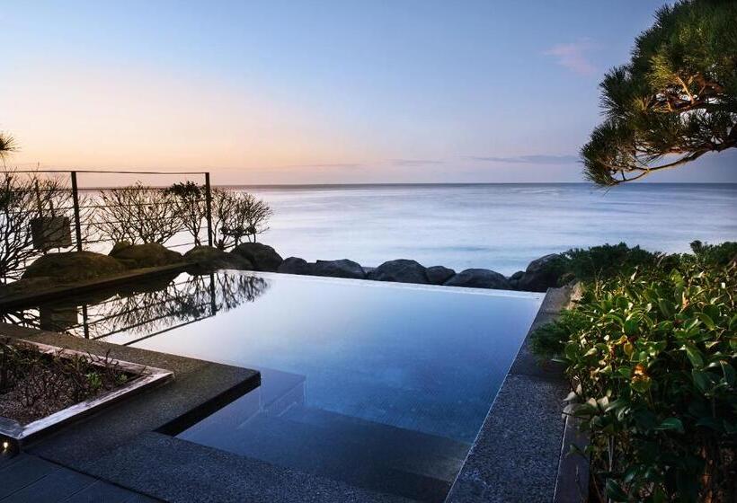 اتاق لوکس با چشم‌انداز شهر, Paradise Hotel Busan