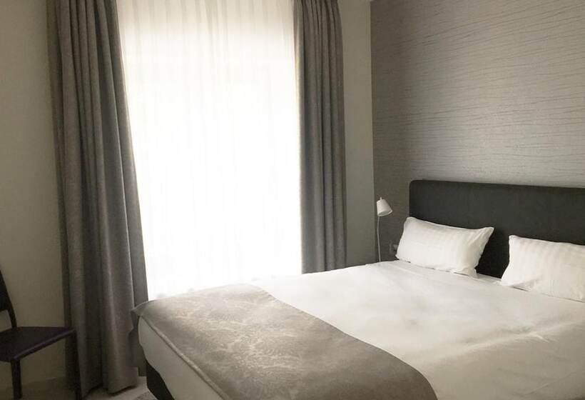 استودیوی استاندارد, Parc Hotel Alvisse