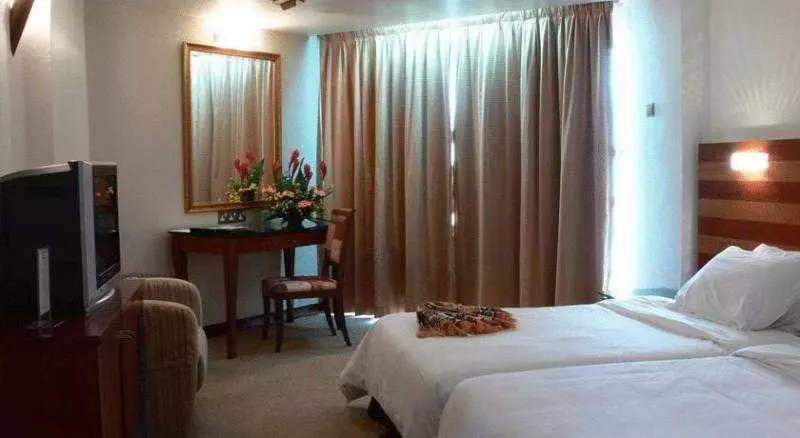 デラックスルーム, Primula Beach